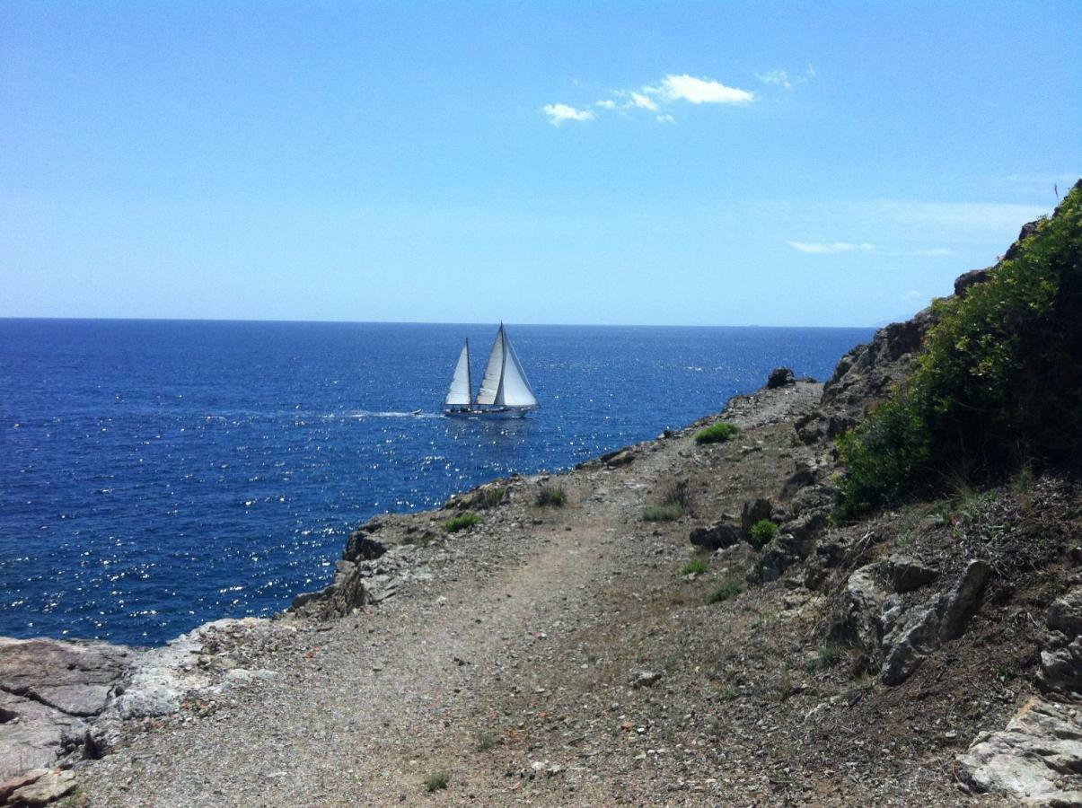 Isola D'Elba Come In Barca, A Un Tuffo Dal Mare Каполивери Экстерьер фото